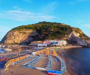 Beachfront House - Sant'angelo Ischia