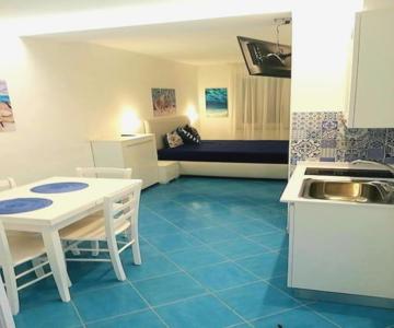 A Due Passi Dal Mare (ciliegio)