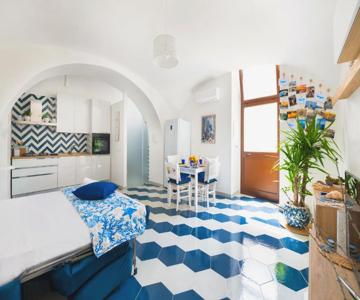 Appartamento Luminoso E Romantico Anyma