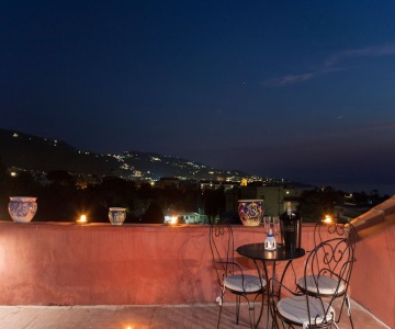 Palazzo Caracciolo Boutique Hotel
