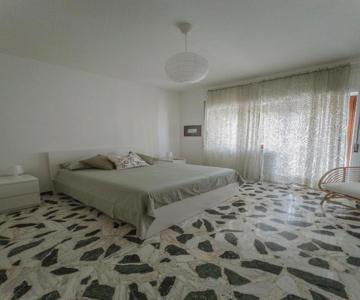 323 Cilea Apartment