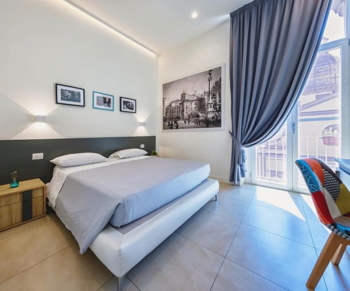 Napoli Squares Suites