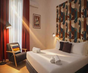 Nilos Flat Naples Historical Center