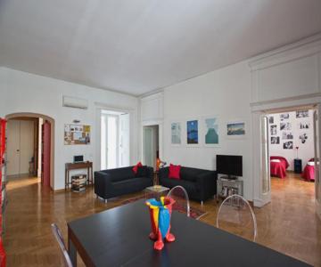 Bella Napoli Art Gallery
