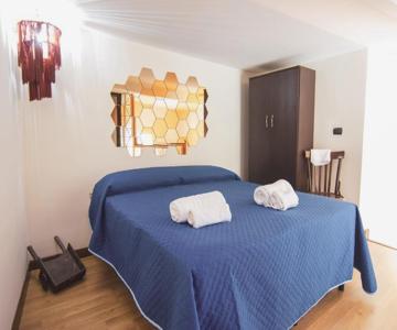 Centro Storico Garibaldi Guest House