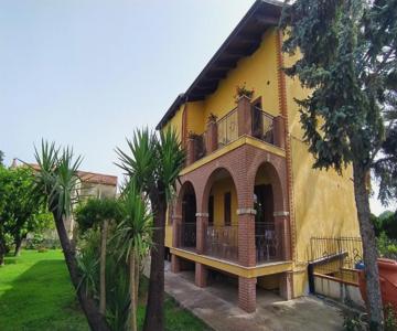 Madì Paestum B&b - Bed & Breakfast