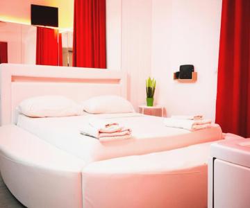 Red Light Room