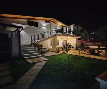 Piano Terra Casa Intera