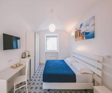 A Gradillo Holiday Rooms