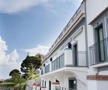 Suites In The Amalfi Coast - Guesthouse With Terrace Near Amalfi - Breathtaking View Of Ravello
