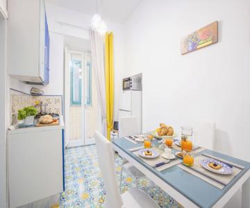 Brezza Marina-authentic Sorrento Flat By The Beach