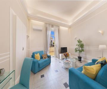 Yourhome - Royal Blue Suite