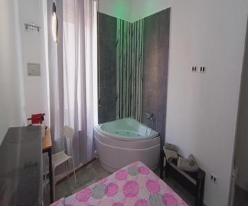 Elly Guest house
