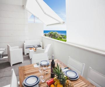 Calabona's Promenade Apartment