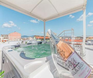 Skyfive Fire Apartment