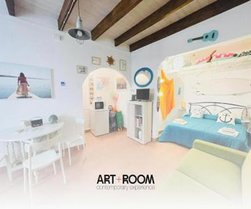 Gaudì Art Room