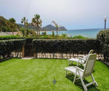 Villa Giulia Seafront
