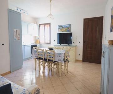 Ampio Appartamento Con 3 Camere E Barbecue