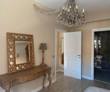 Central Luxury Rooms