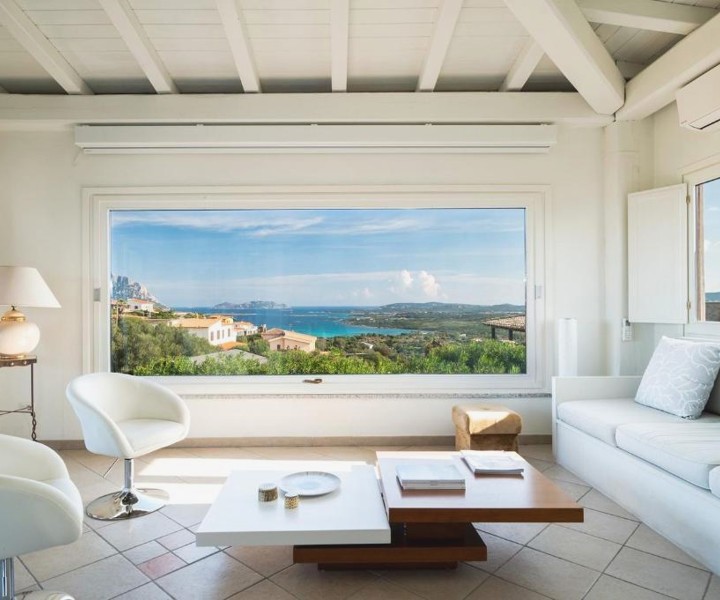 Villa Aurazure by Klodge