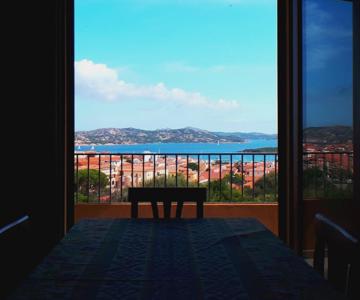 Palau Sea View Apartment - Wifi - Parking
