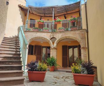 Casa Giuliana