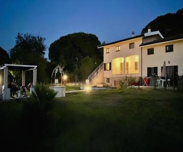 Villa Enrica Apartments