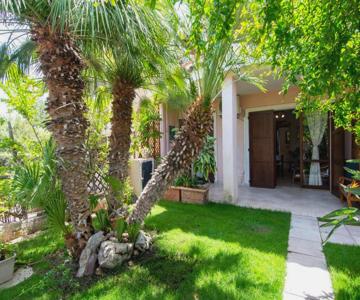 Rosa Holiday Home