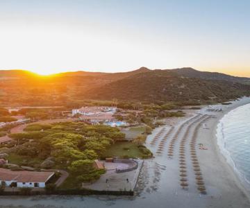 Cormoran Hotel & Residence