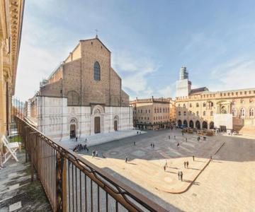 Piazza Maggiore Suite