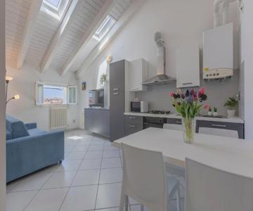 GuestHost - La Piccola Venezia Apartment