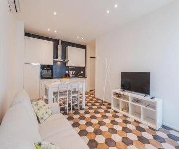 Ippolito - Elegante Bilocale In Centro Storico