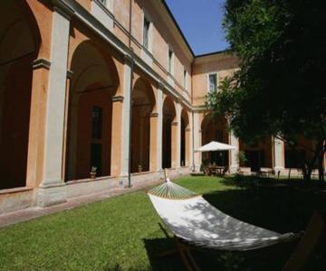 Student's Hostel della Ghiara