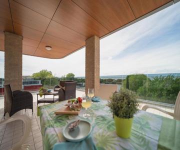 Monica Residence