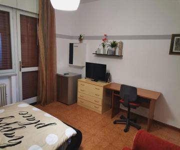 Ampia Camera Con Balcone Privato