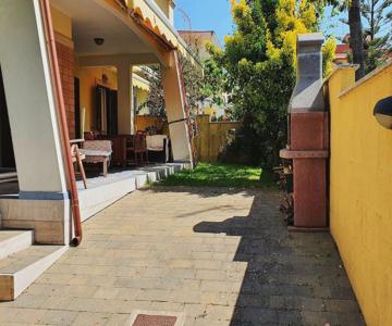 Villino Moderno Con Giardino A 90 Metri Dal Mare