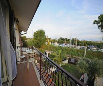 A La Vue Chambre Bagno Condiviso Shared Both2piano No Lift No Navetta A Pagamento Aria Condizionata 