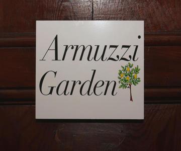 Armuzzi Garden, Roma e mare