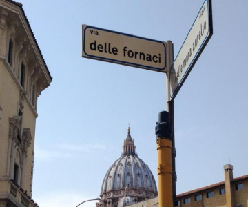 Ave Roma Guest House