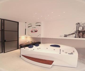 O.Effe. Global Suites at Vatican