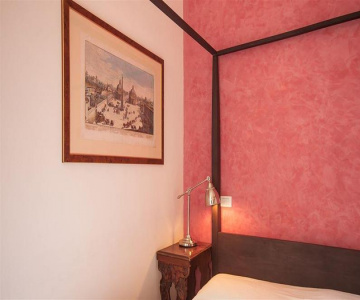 Rome Accommodation - Monti