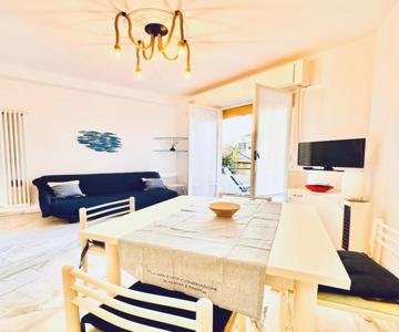 Hostdomus - Cozy Corner Near The Sea