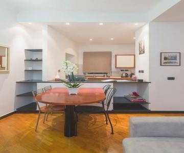 Old Port Apartment 4 Beds