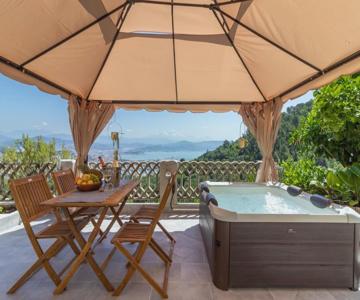 Golden View Holidays