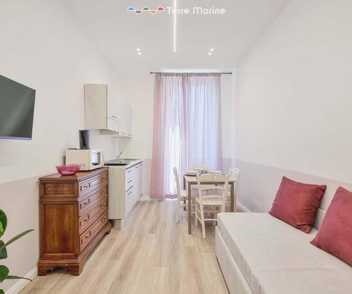 Civico76 - interno1, TerreMarine
