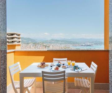 Piccapiana Sea View Attic Flat