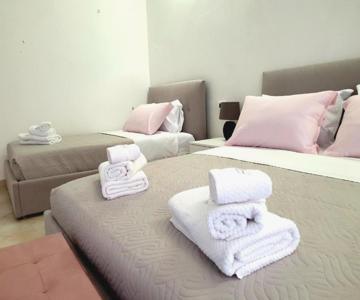 Elena&bryan Guest House