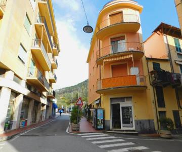 Nuovissimo E Funzionale, Levanto