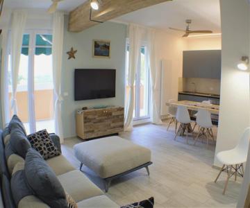 Casemaggi Beach House Terrace