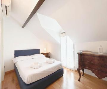 [elegante Mansarda] 300mt Dal Mare - Centro - Wifi